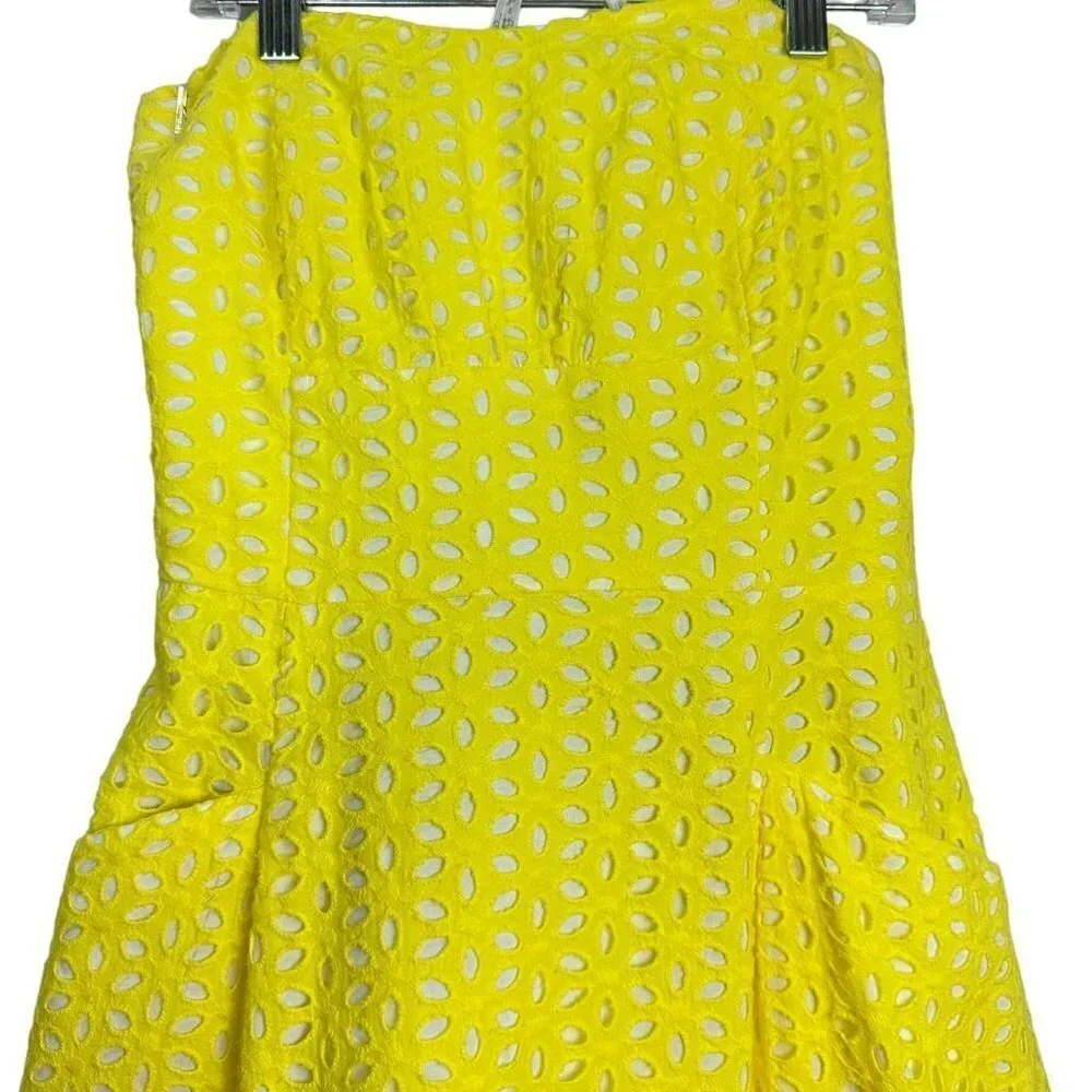 Lilly Pulitzer Yellow Pineapple Juice‎ Flower Eyelet Blossom Straples Dress Sz 2 - Picture 4 of 12